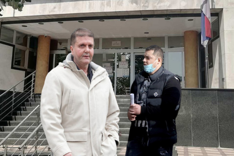 Sveća za neprijatelje, pa krvava vest iz Atine! Dok su se cevi hladile, brisali tragove - "Skaj" razotkrio krvavi rukopis podzemlja! (FOTO)