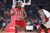 Zvezda čeka Anadolu Efes, Kris Džons otkrio šta je Navaro tražio od igrača posle dva poraza!