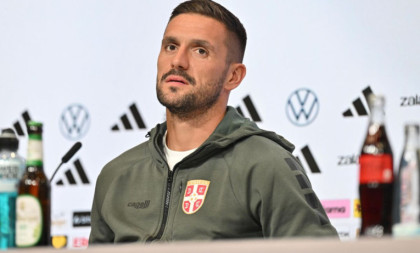 Tadić ne dozvoljava slobodan pad Orlova, iz Minhena šalje umirujuću poruku: Sve je pod kontrolom!