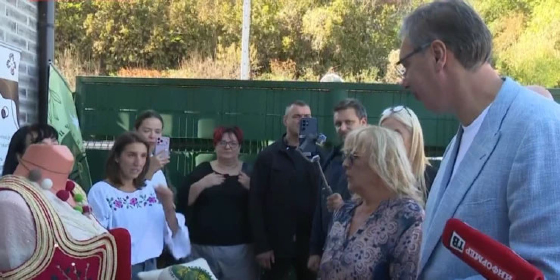 Vučić stigao u Sremsku Mitrovicu: Uspeli smo u tome da podignemo slobodarsku Srbiju (VIDEO)